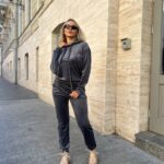 Жіночій спортивний велюровий костюм графітового кольору 00509