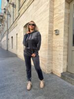 Жіночій спортивний велюровий костюм графітового кольору 00509