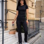 Жіночий костюм із мікродайвінгу чорного кольору 00500