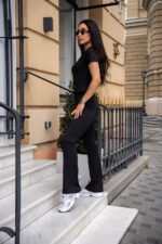 Жіночий костюм із мікродайвінгу чорного кольору 00500