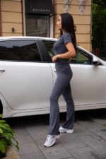 Жіночий костюм із мікродайвінгу кольору графiт 00499