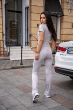 Жіночий костюм із мікродайвінгу сiрого кольору 00498