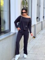 Жіночий костюм зі спущеним плечем чорного кольору 00501