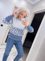 Жіночий светр з візерунком сіро-синього кольору 00485