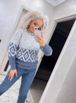 Жіночий светр з візерунком сіро-синього кольору 00485