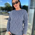 Жіночий светр з візерунком сірого кольору 00489