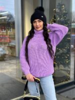 Жіночий светрик з горловиною бузкового кольору 00478