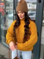 Жіночий светрик з горловиною гірчичного кольору 00476