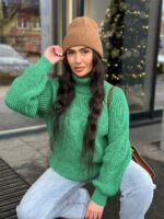 Жіночий светрик з горловиною мʼятного кольору 00482