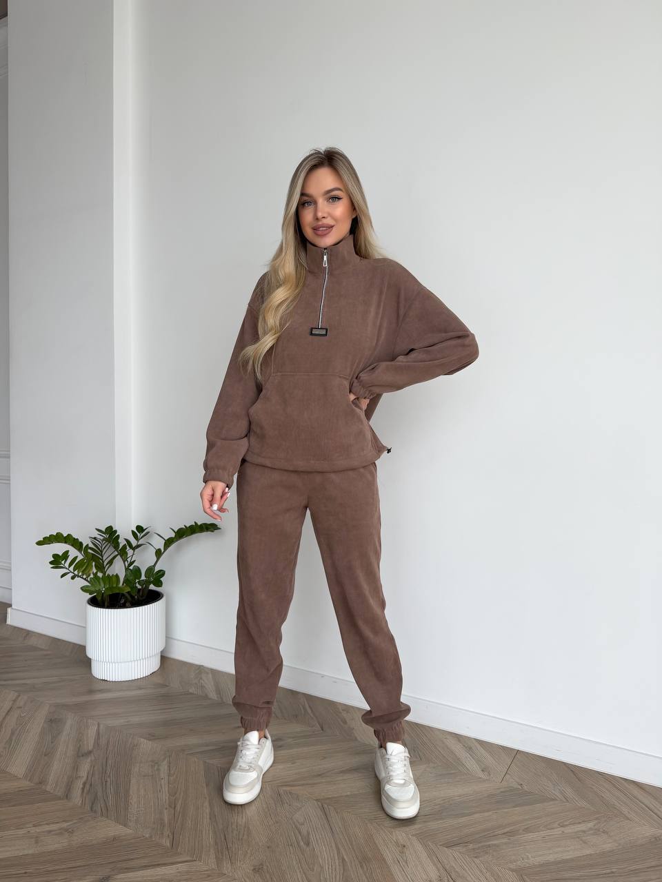 kopiyazhinocha-sorochka-z-kaminchykamy-sirogo-koloru-00657-00658-nb-451-grey-1-4 (Копія)Жіноча сорочка з камінчиками сірого кольору 00657 00658