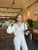 (Копія)Жіночий легкий велюровий костюм з капюшоном чорного кольору 00626 00627