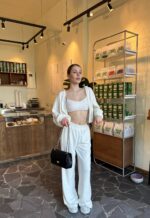 (Копія)Жіночий легкий велюровий костюм з капюшоном чорного кольору 00626 00627