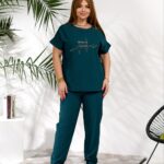 (Копія)Жіночий стильний костюм з надписом із стразів бордового кольору 00634 00635