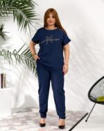 (Копія)Жіночий стильний костюм з надписом із стразів пляшкового кольору 00635 00636