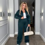 (Копія)Жіночий трикотажний костюм кофта на блискавці та штани палаццо кольору пудра 00523 00524