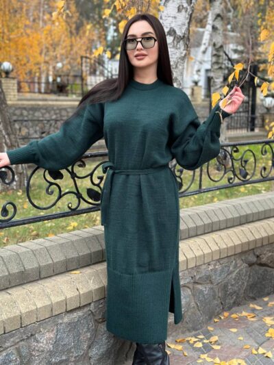 Жіноча сукня з поясом смарагдового кольору 00574