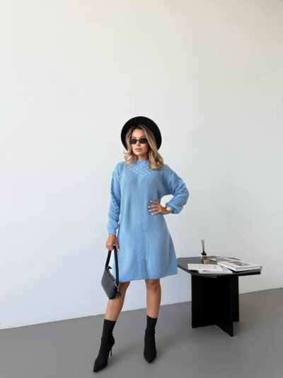 Жіноча в’язана сукня з візерунком блакитного кольору 00561