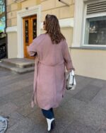 Жіночий кардиган  чорного кольору 00536