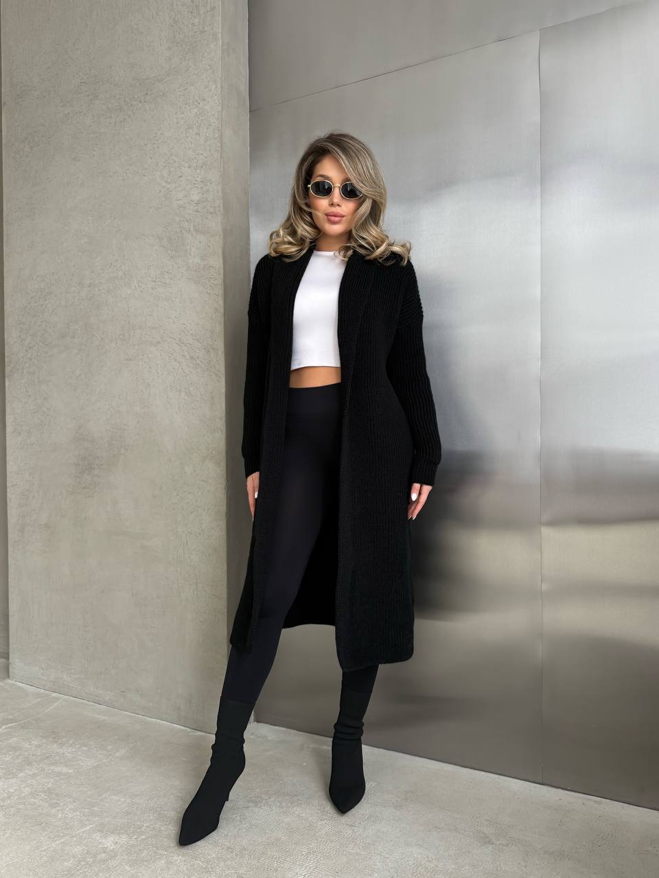 zhinochyj-kostyum-shokoladnogo-koloru-z-biloyu-vstavkoyu-00551-sa-301-burgundy-2 Жіночий костюм шоколадного кольору з білою вставкою 00551