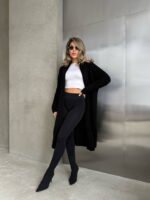 Жіночий костюм шоколадного кольору з білою вставкою 00551