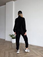 Жіночий костюм з вельвету чорного кольору 00663