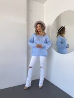 Жіночий легкий светр з візерунком блакитного кольору 00558