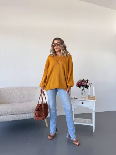 Жіночий легкий светр з візерунком гірчичного кольору 00559