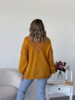Жіночий легкий светр з візерунком гірчичного кольору 00559
