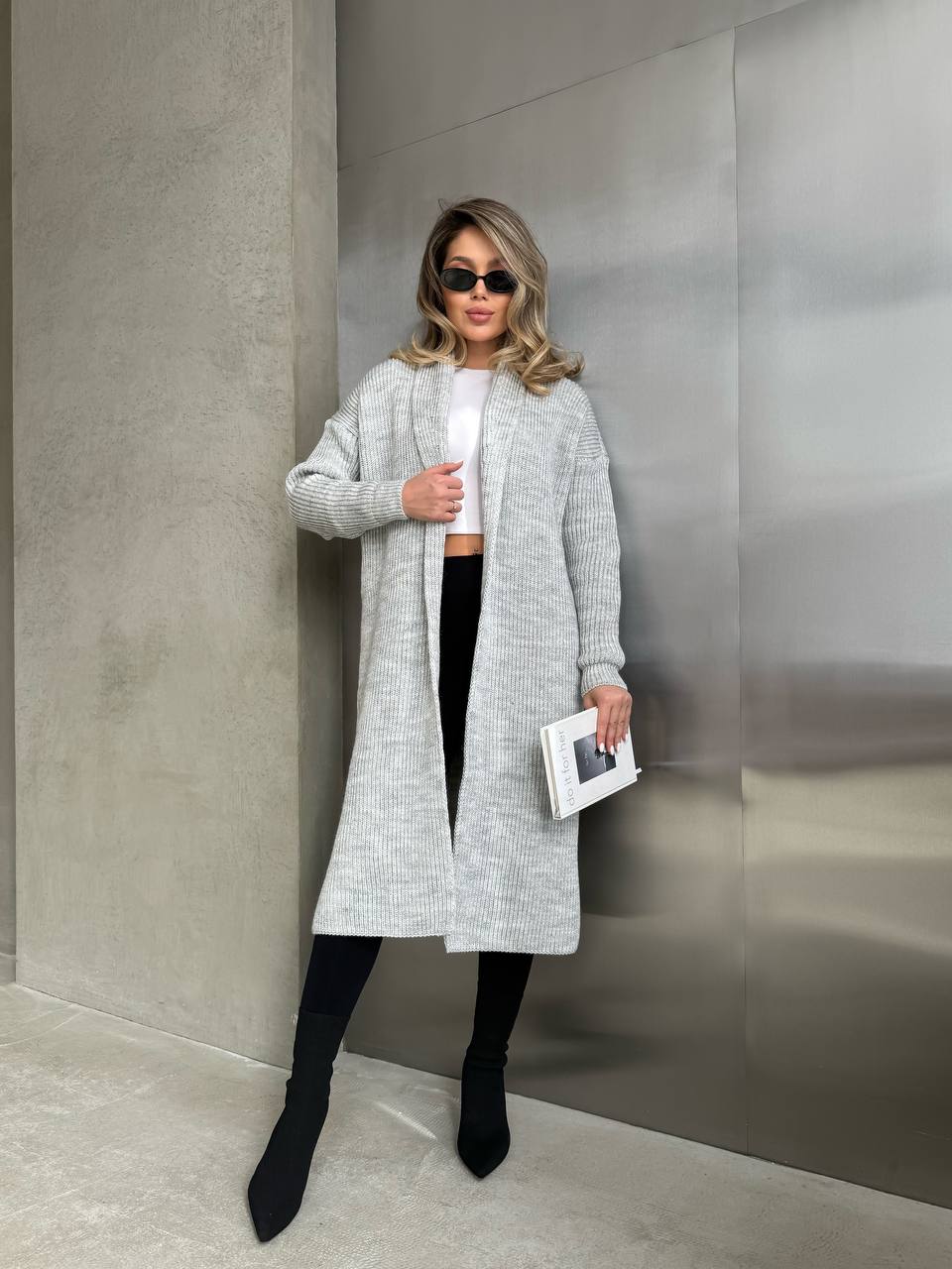 zhinochyj-vyazanyj-kardygan-sirogo-koloru-00552-lm-5037-grey-2 Жіночий в’язаний кардиган сірого кольору 00552