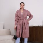 Жіночий в’язаний кардиган з етнічним візерунком кольору темна пудра 00601