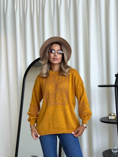 Жіночий в’язаний светр з ажурним візерунком гірчичного кольору 00585