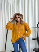 Жіночий в’язаний светр з ажурним візерунком гірчичного кольору 00585