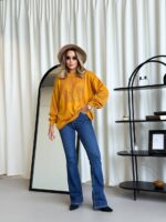 Жіночий в’язаний светр з ажурним візерунком гірчичного кольору 00585