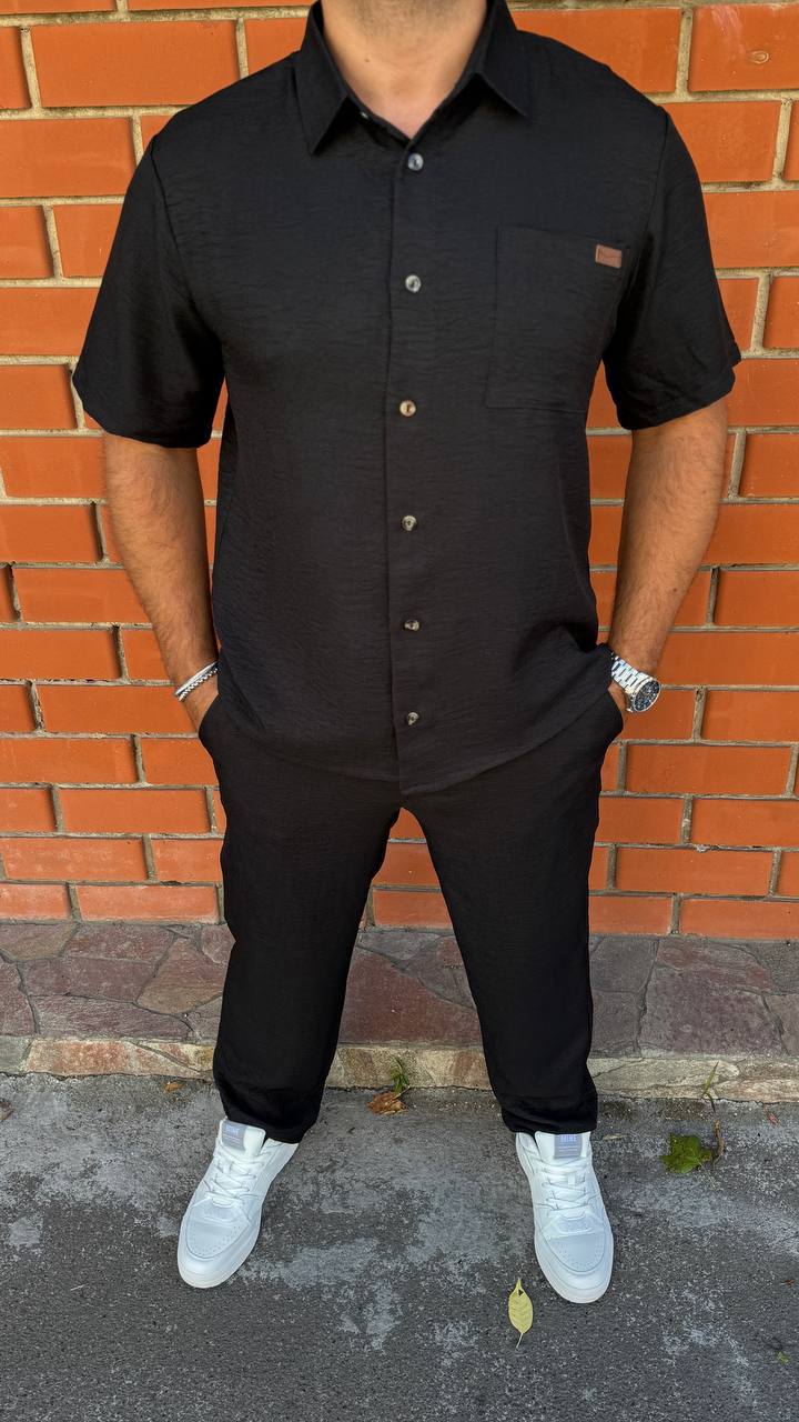 cholovichiy-litniy-lnyaniy-kostyum-rubashka-ta-shtani-chornogo-koloru-00873-vb-103-black-1 Чоловічий літній льняний костюм рубашка та штани чорного кольору 00873