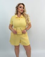 Жіночий костюм-трійка жовтого кольору 00881