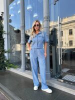 Жіночий костюм у стилі casual блакитного кольору 00728