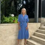 Жіночна сукня міді блакитного кольору 00749