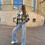 (Копія)Жіноча укорочена куртка-сорочка в клітинку блакитного кольору 01036 01037