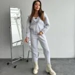 (Копія)Жіночий костюм-трійка з топом кофти-худі та штанів кольору графіт 01039 01040