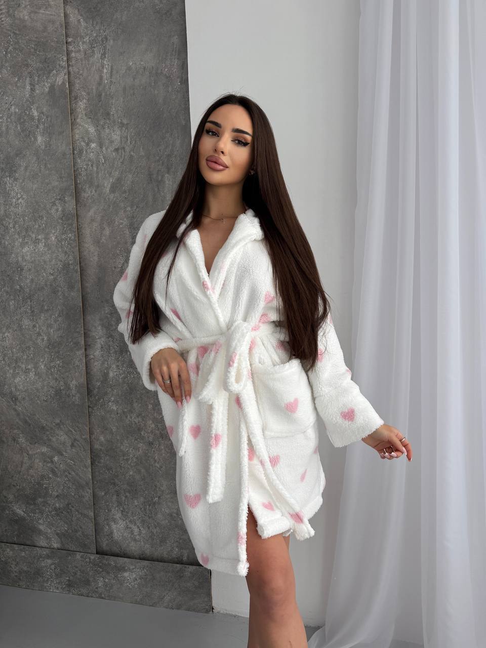 zhinochyj-khalat-z-serdechkamy-molochnogo-koloru-90397-br-764-milky-1 Жіночий халат з сердечками молочного кольору