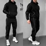 Чоловічий спортивний костюм з лампасами чорного кольору